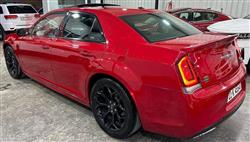 كرايسلر 300